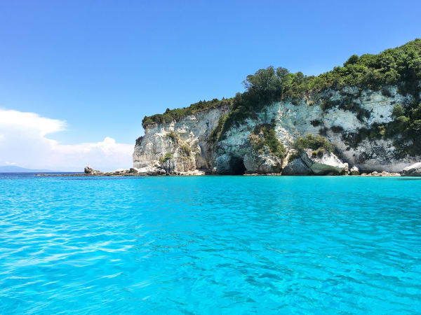 Voutoumi Beach, a short distance from the villa.